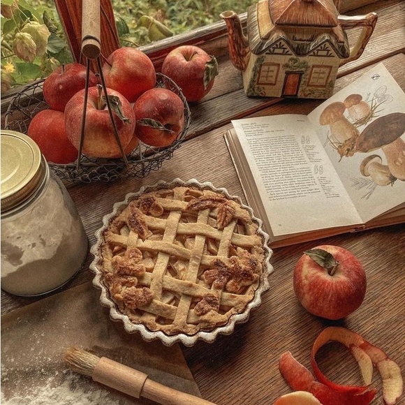 New Fall Faves & Arrivals 🍂🍁 - Picture 9 of 12